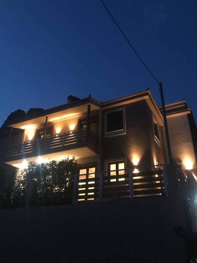 Villa Under Meteora Kalambaka Extérieur photo