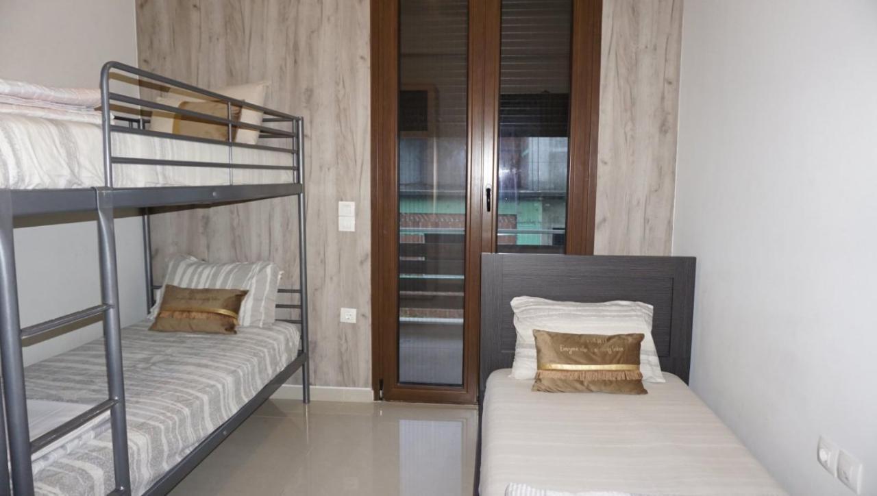 Villa Under Meteora Kalambaka Extérieur photo