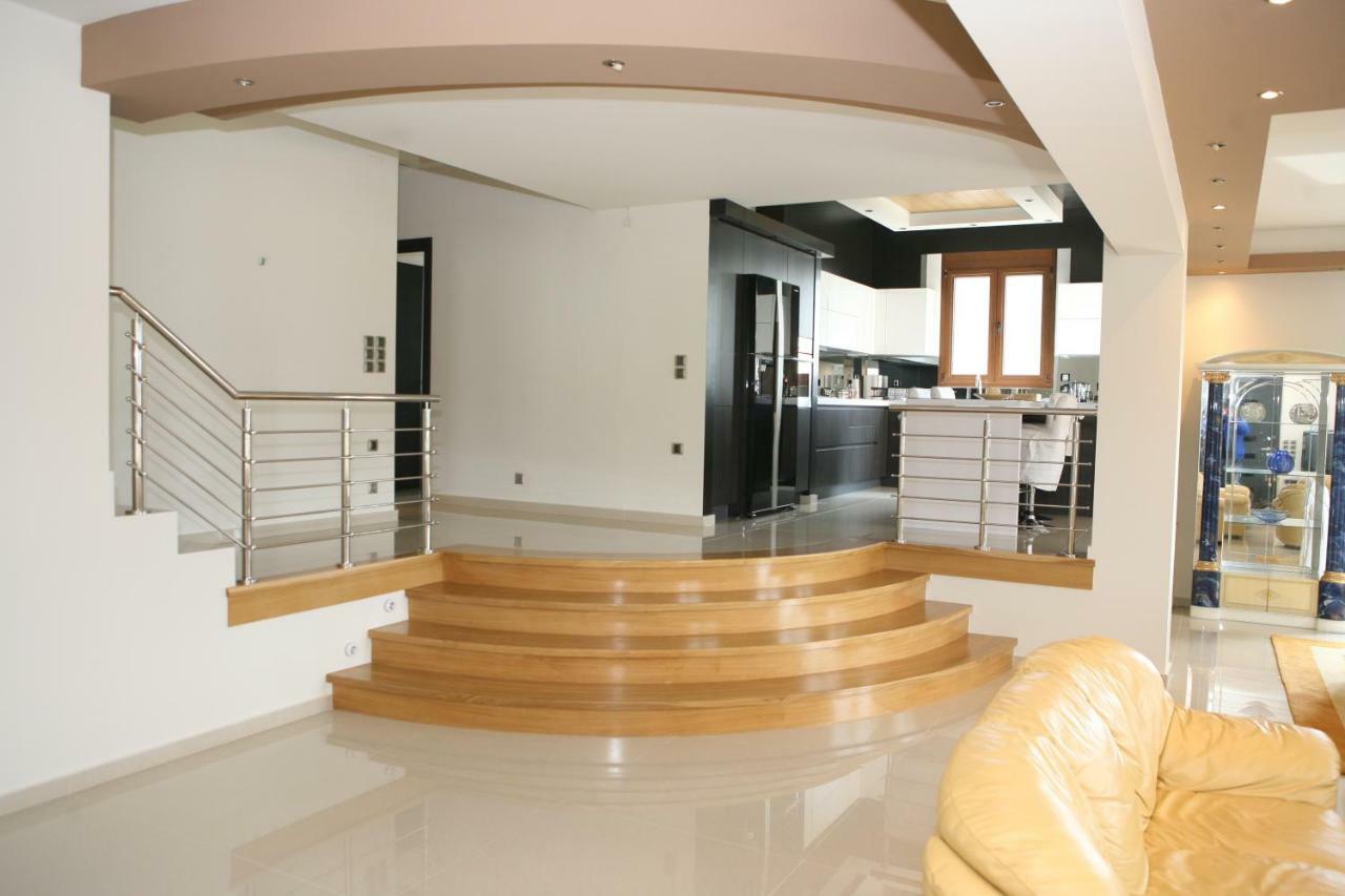 Villa Under Meteora Kalambaka Extérieur photo