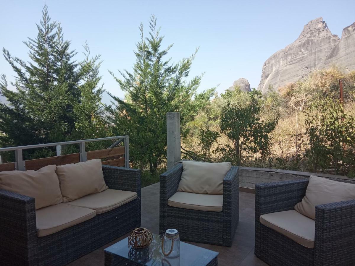 Villa Under Meteora Kalambaka Extérieur photo